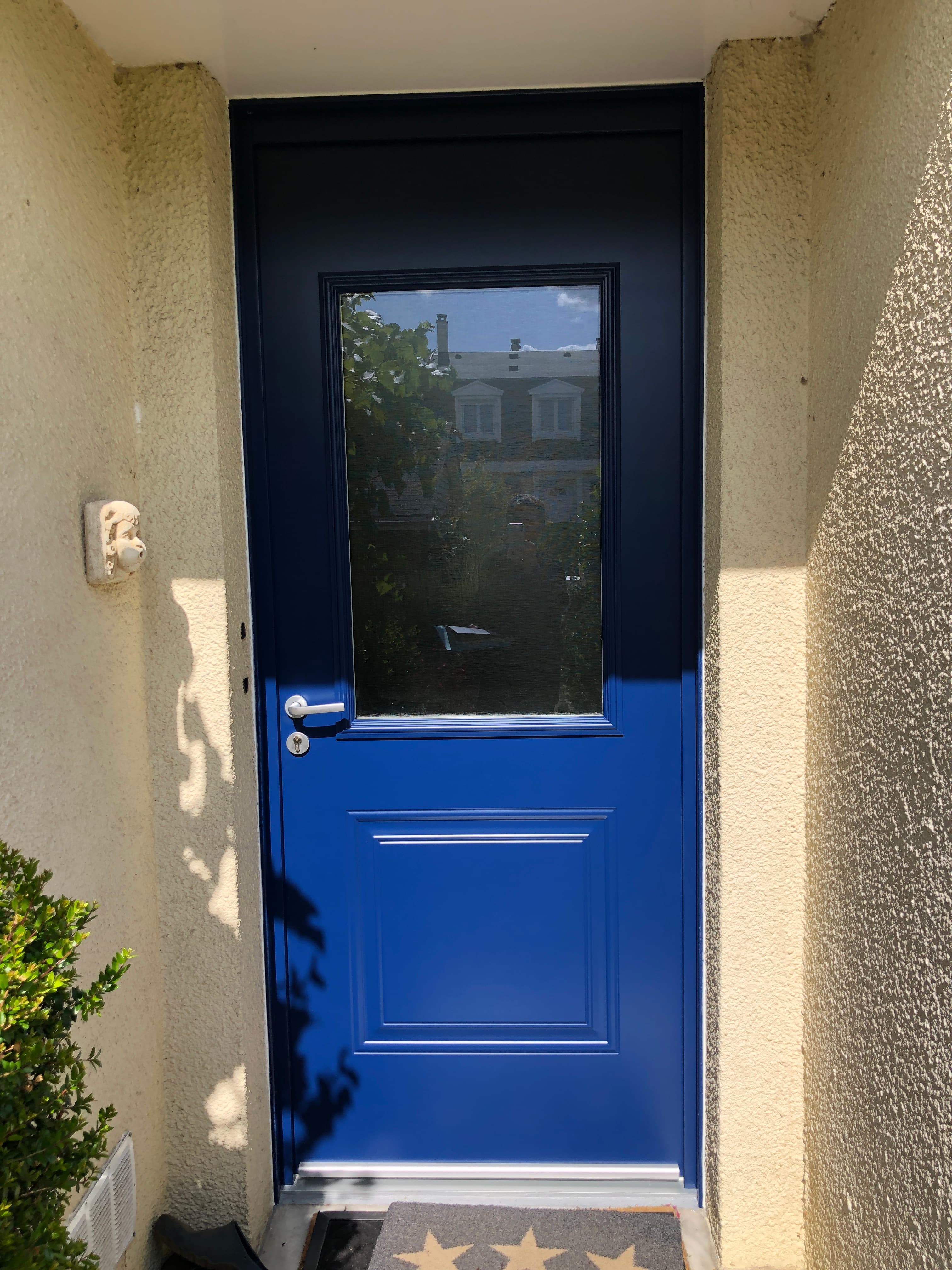 Installation porte d'entrée Caselia