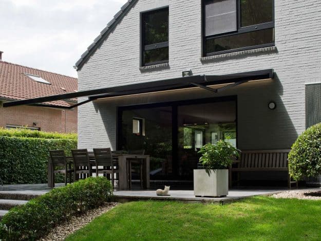 Store Banne avec LED